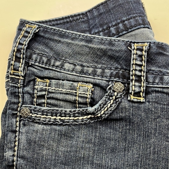 Silver Jeans Suki Capri Mid Rise Size 29 - Picture 14 of 16